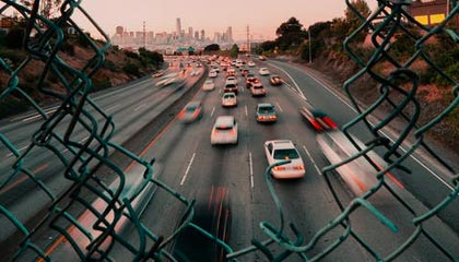 特朗普语出惊人：虽然中国的船造的多，但美国在两个方面遥遥领先