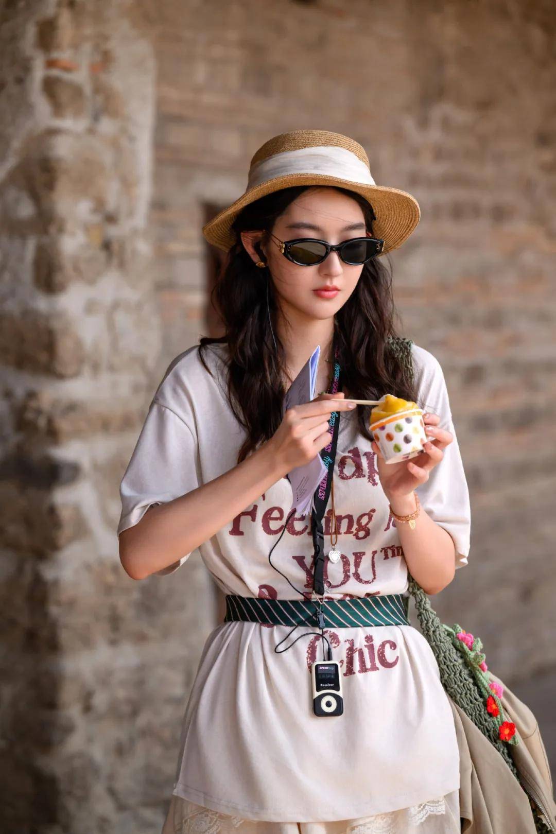 “耿直”的95小花王玉雯火了,被评“活人感好重”