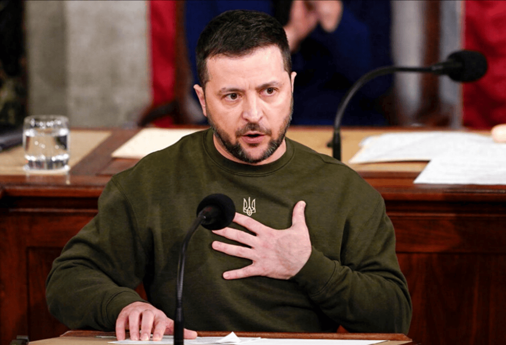 泽连斯基访美之前,宣布制裁中企10年,并且还要冻结在乌资产