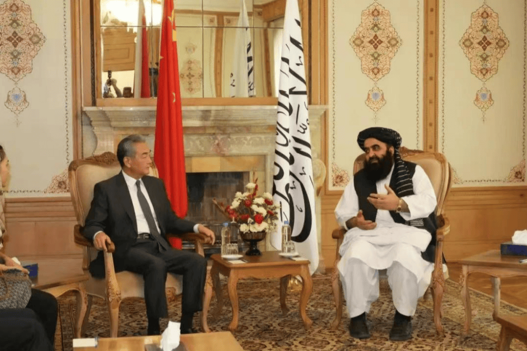 离开印度,王毅没去巴基斯坦,转而直奔阿富汗参会,事前毫无风声