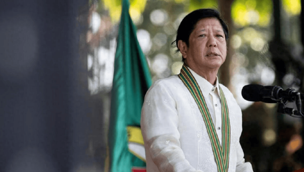 弹尽粮绝!菲律宾坐滩军舰撑不住了,小马科斯要与中方开战?