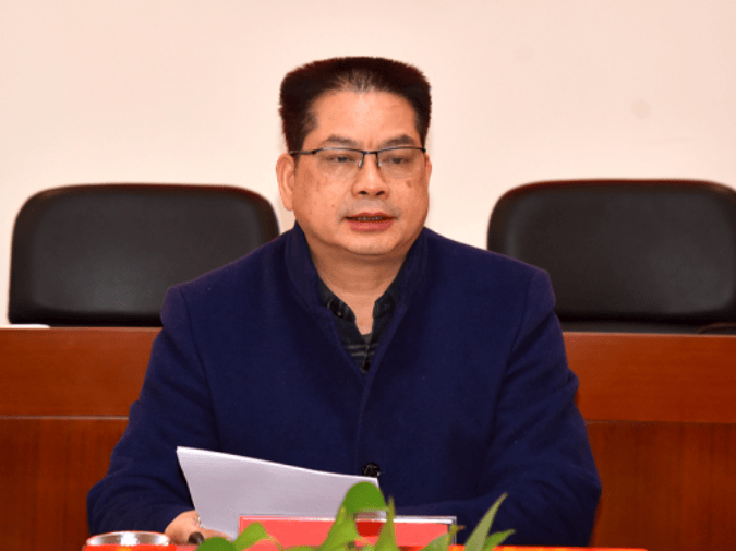 纪委审查,发现李元浪长期从事赌博活动