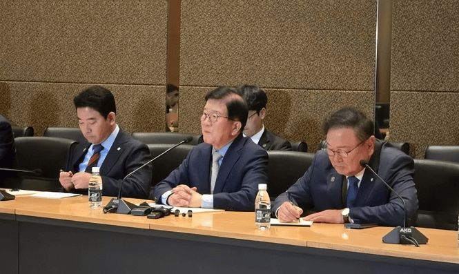 韩国特使团在北京的第3天，宣布访华成果，强调中方提了一个要求