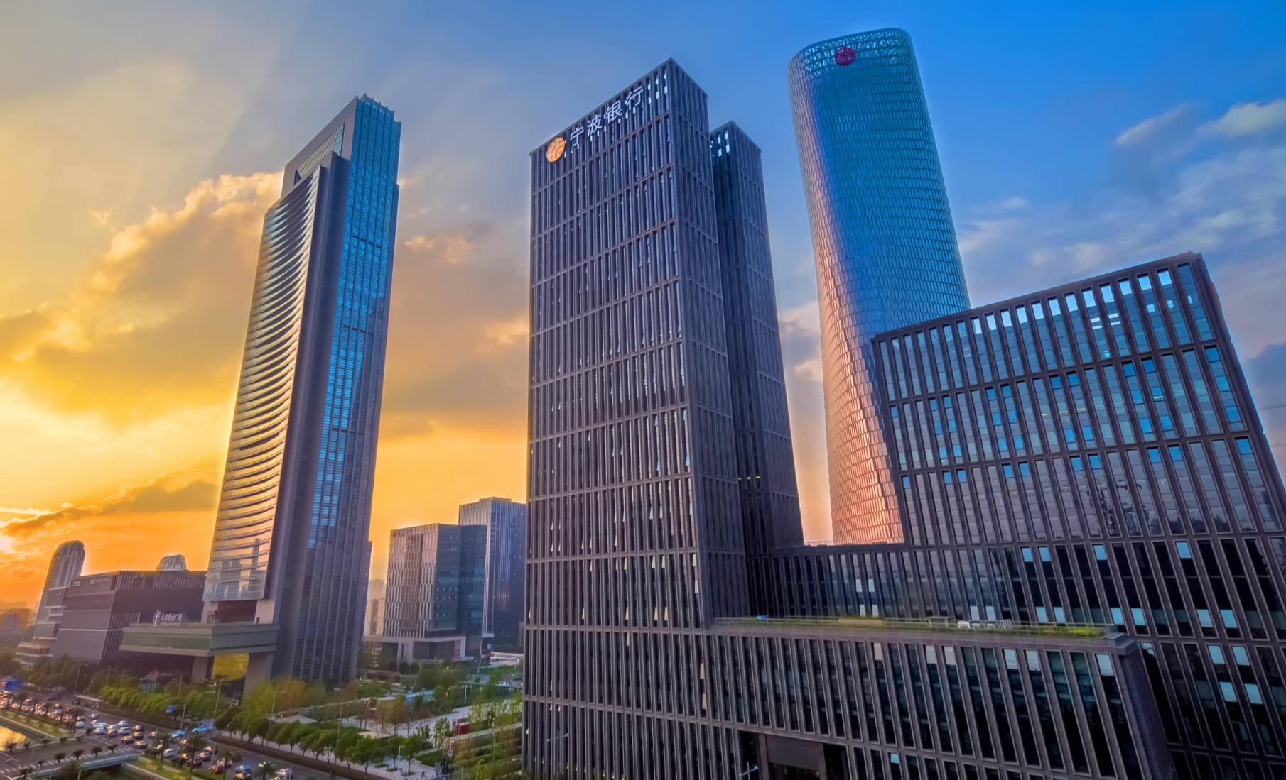 中报业绩突破147亿元 宁波银行首次宣布实施中期分红