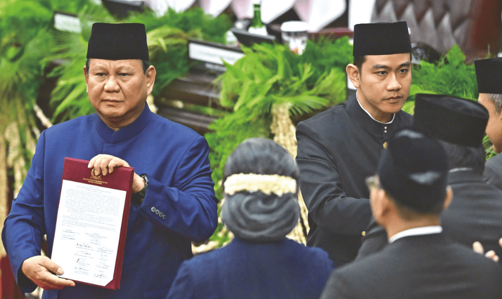 印尼传重要风声,总统紧急取消访华,沉默2天后,普拉博沃向中方致歉,外交部火速回应