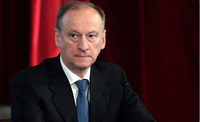 意识到中美俄都得罪不起,石破茂准备辞职?恐怕没那么简单