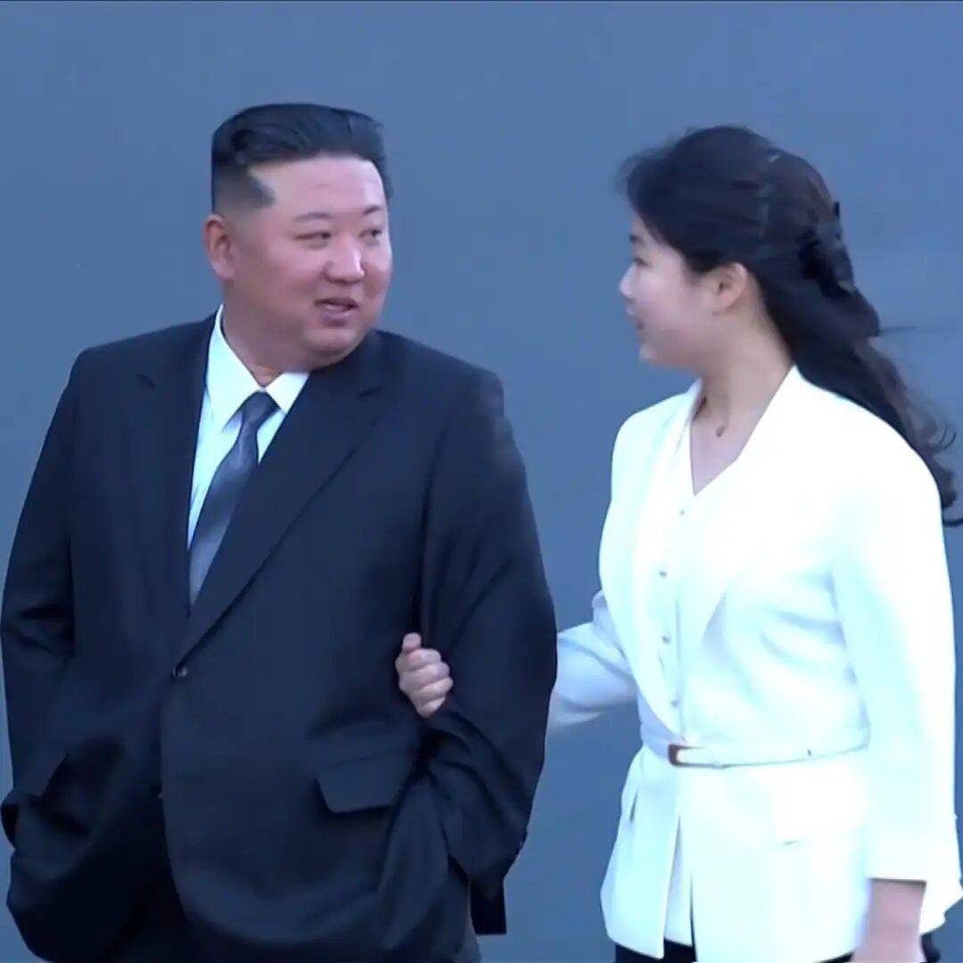 金正恩女儿首登国际舞台,引爆接班传闻!英国首相被架空,工党内斗成全武行…