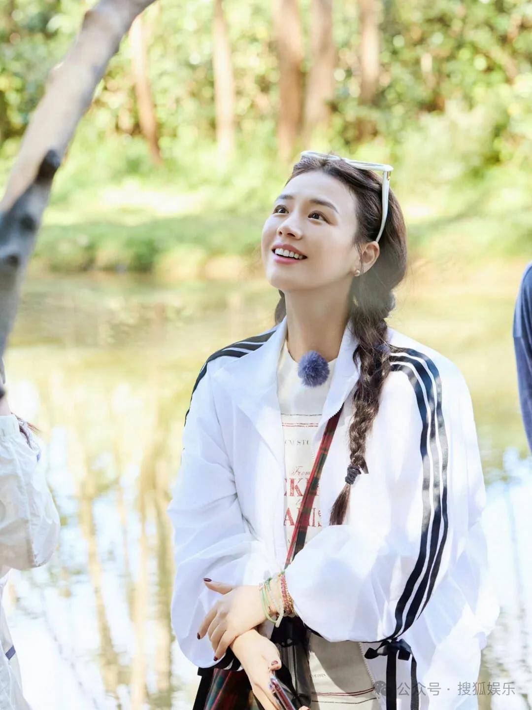 被全网劝分的这对终于分手了?她最近的状态确实肉眼可见的好!