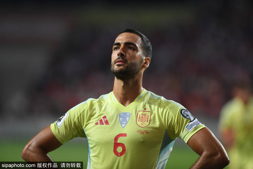 世预赛-梅里诺戴帽奥亚萨瓦尔三助攻 西班牙6-0土耳其