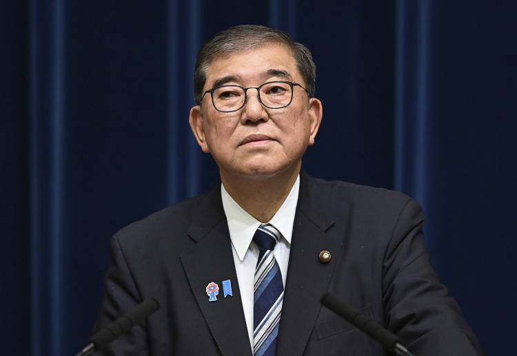 石破茂黯然下台 自民党“双少数”困局谁来破?