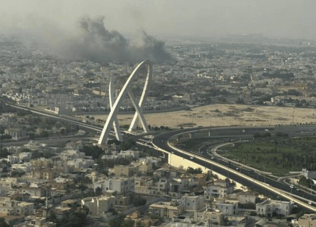 一个月炸六个国家,卡塔尔被以色列空军抽巴掌,12枚导弹精确斩首!