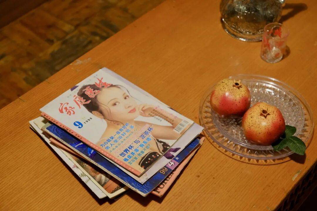 突然爆火!“00后”姑娘靠杭州居民房月入过万!每月来五六波……