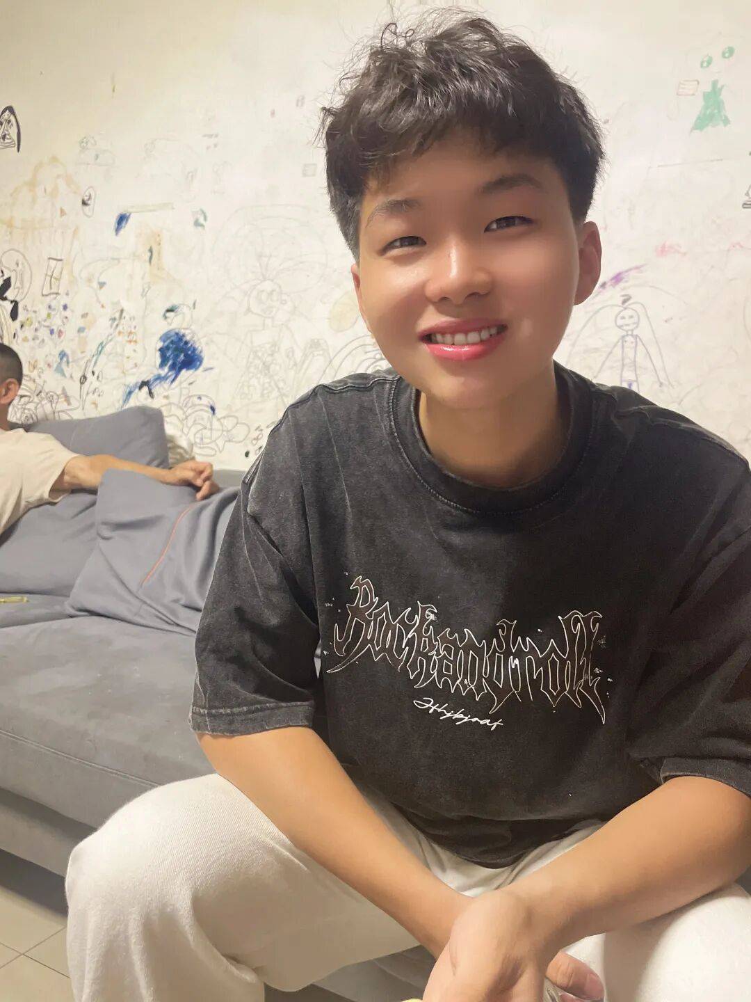 四川两名17岁男生开学前失联,最新进展:2人在他人帮助下进入缅北