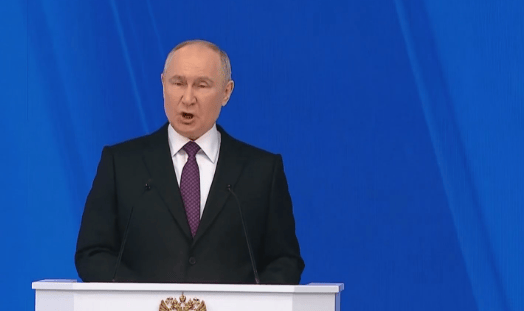 同意与普京见面了？六国向俄罗斯派兵，泽连斯基的态度终于变了，中方行动结束！