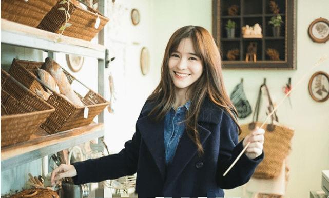 考古|泰版宋慧乔被曝吞并他人企业,致使对方损失超一亿泰铢,她竟是如此蛇蝎美人?