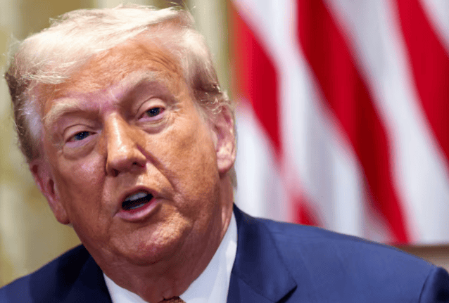 历史性一幕发生,中国货轮将试航北极航道,美国又失去一张重要底牌!外交部表态了