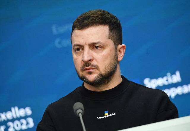 619次空袭后,乌克兰全境遭遇攻击,反击令普京难堪,俄罗斯后方火海连连