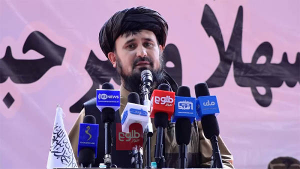 特朗普威胁夺回巴格拉姆空军基地，阿富汗塔利班强硬回应：已准备再打20年