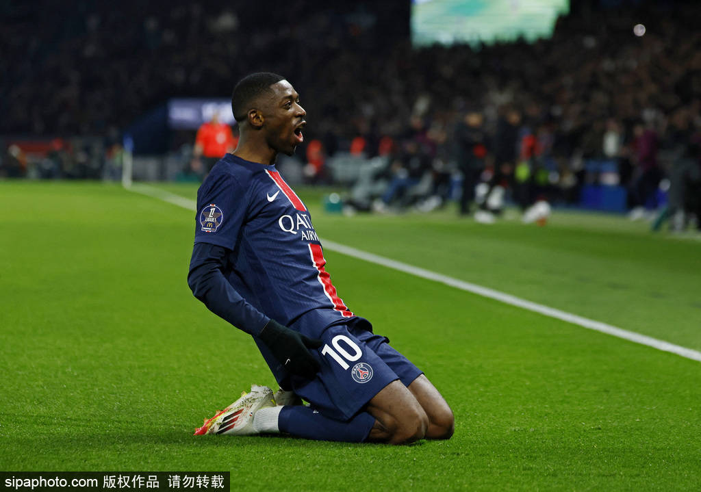 从迟到大王+网瘾少年到捧起金球!“香球王”登贝莱终迎圆满