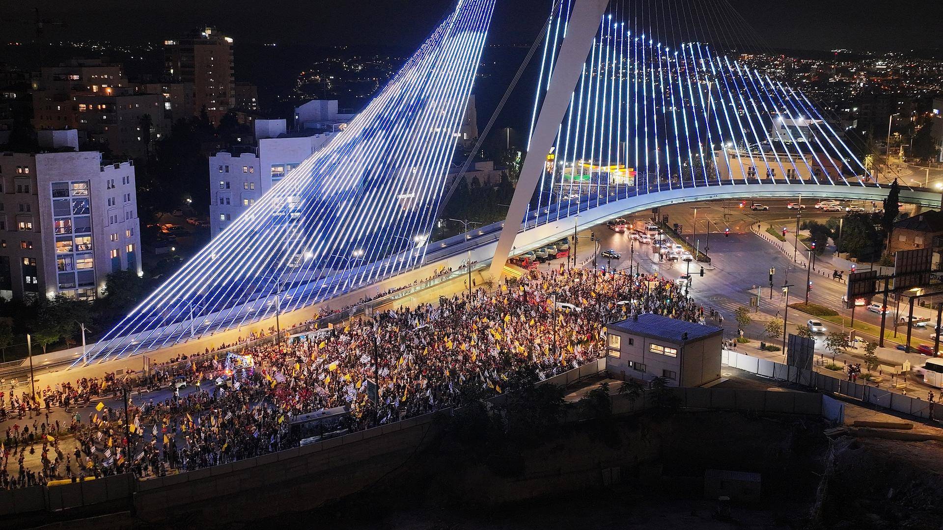 巴以两年·不止加沙①|两年袭击8国,咄咄逼人的以色列会就此收手吗?