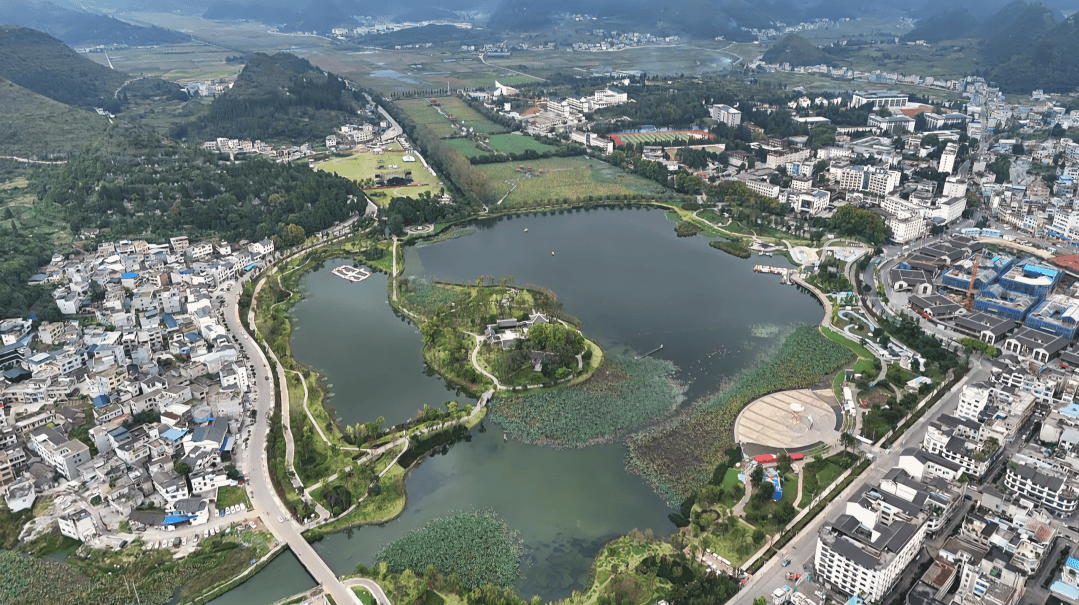 国庆中秋假期安龙接待游客35.76万人次