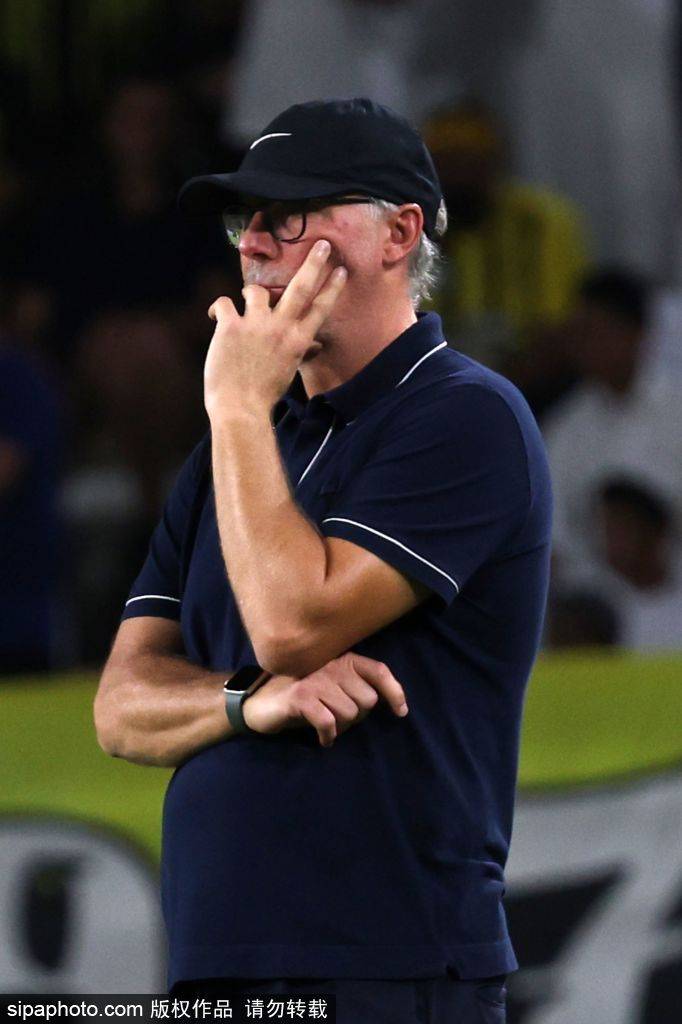 差150万美元!徐正源为何成国足选帅最痛“意难平”?