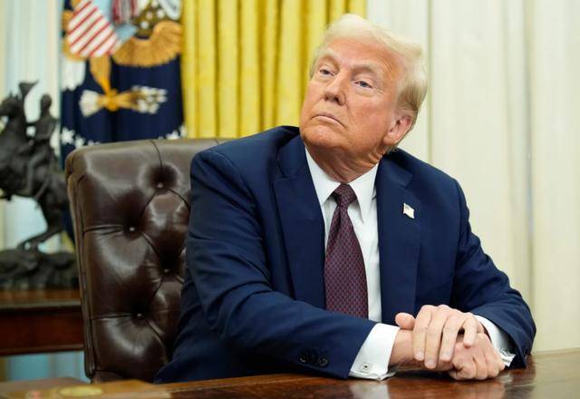 白宫请求跟北京通话,中方已读不回,外交部撂下一句重话