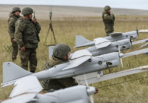 中方反制第5天,美官员发现:中方电话打不通了,这下彻底没招了,贝森特措辞改变了