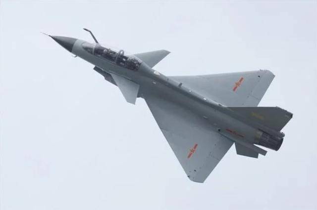 印尼买歼-10又生变,90亿美元预算缩水到16亿,或考虑买退役战机