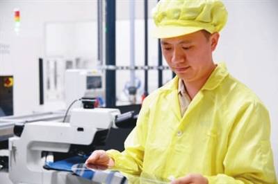 在微米之间“雕琢”中国智造