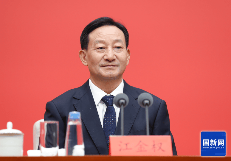 零容忍、严惩处、不根治腐败不罢休！