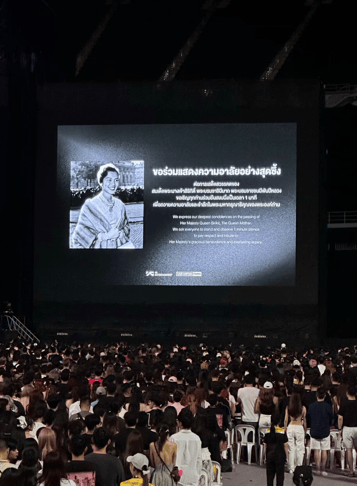 泰国王太后诗丽吉去世,留下19顶奢华王冠和她的传奇一生