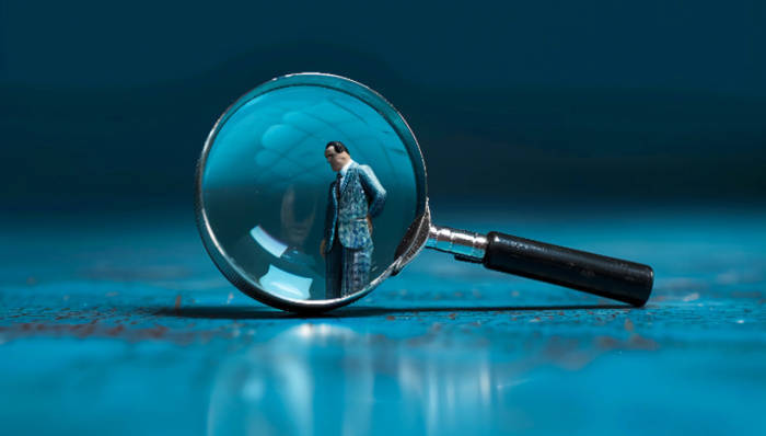 中纪委通报三“虎”被处理：李春良违规接受装修服务，刘宽忍骗取公款占为己有