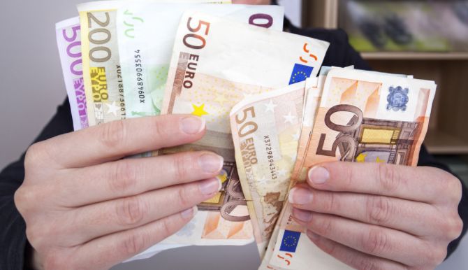 外汇和黄金(外汇和黄金储备是中央银行的资产吗) 外汇和黄金(外汇和黄金储备是中央银行的资产吗)